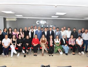 Başkan Özer, Siyasi Partiler ve Derneklerle Bayramlaştı