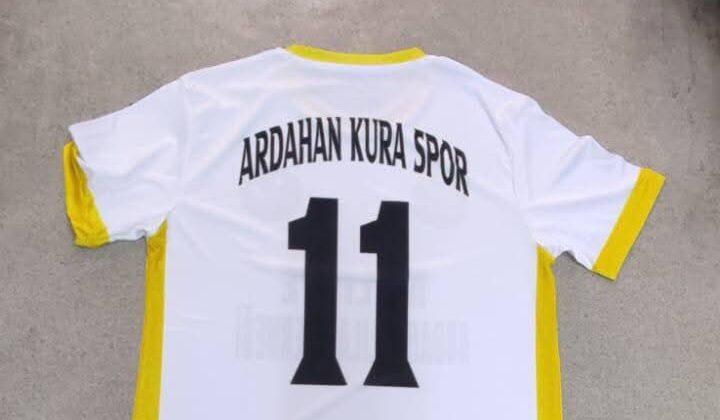 İstanbul’dan Ardahan Kura Kadın Futbol Takımına Destek