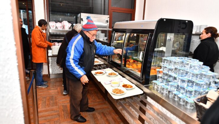 İzmir’de ramazan dayanışması büyüyor