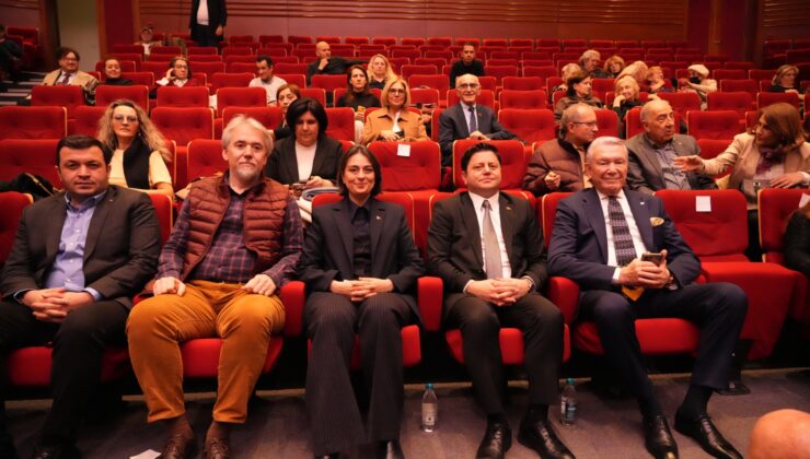 Gazeteci-Yazar Çetin Emeç Kadıköy’de Anıldı