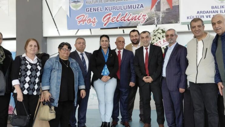 Balıkesir Ardahanlılar Derneği Kongre Yaptı