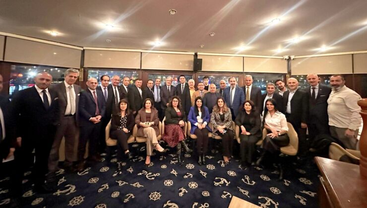 TÜM-KON İftar Programında Buluştular