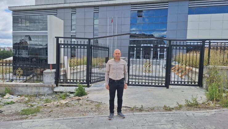 Kadir Sinan Onay; Ardahan Daha Kaç Yıl Bekleyecek?