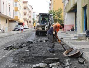 Ataşehir Belediye Ekipleri Çalışıyor
