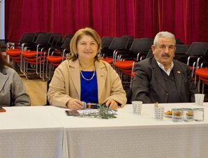 Barbaros Mahallesi Muhtarı Keziban Üreyil Basın İle Buluştu