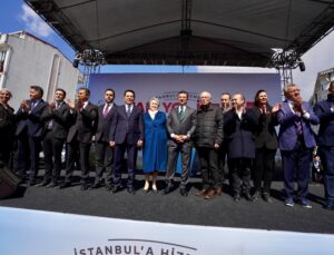 İmamoğlu, Esenyurt’a Yaşar Kemal Meydanı Açılışını Yaptı