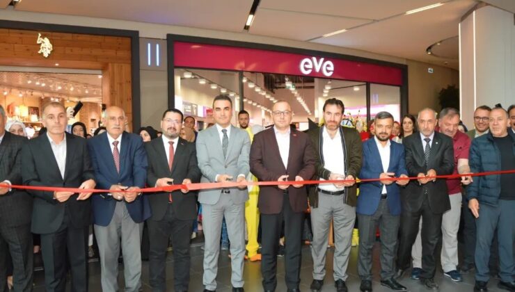 Ardahan Kültür Evi Yıl Sonu Sergisinde Yerini Aldı