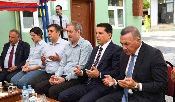 Ahmet Özer’den Tuncer Bakırhan’a ‘Başsağlığı’ ziyareti