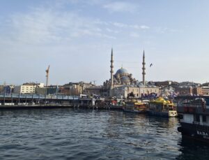 İstanbul’da Sıcak Hava Bunaltıyor