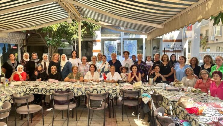 Bursa KAIDEF Kadın Kolları Kahvaltıda Buluştu