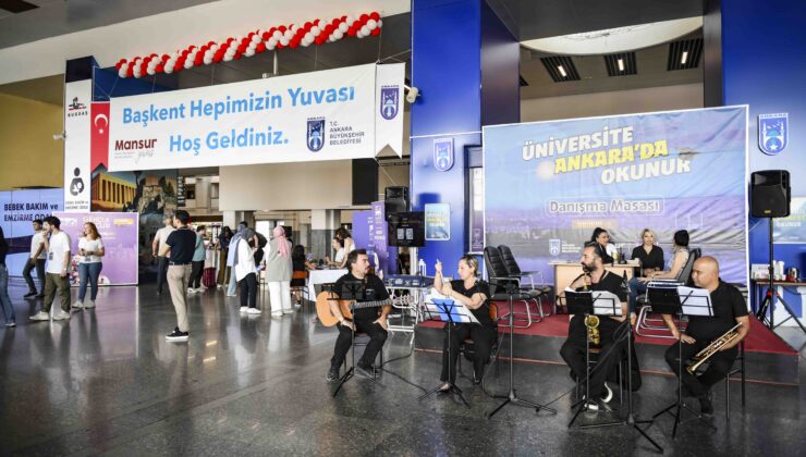 Üniversite Öğrencilerine Ankara AŞTİ’de Sıcak Karşılama