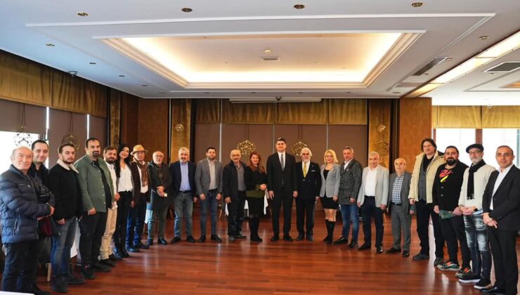 Başkan Adıgüzel, Gazeteciler İle Kahvaltıda Buluştu