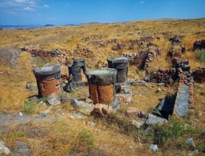 Kars Ani Ören Yeri’ndeki Ateş Tapınağı