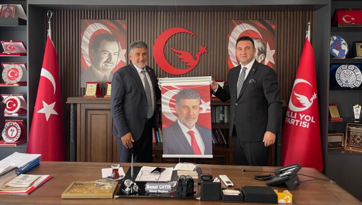 TÜMKON’DAN MİLLİ YOL PARTİSİ’NE ZİYARET: “TÜRKİYE DİJİTAL VADİYE DÖNÜŞECEK” VİZYONU MASADA!