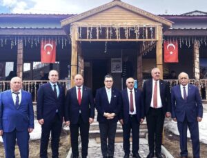 Ardahan Belediye Başkanları Sokak Hayvanları İçin Buluştu