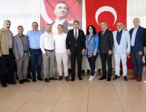 Bursa KAIDEF Başkanı Durmuş Duman Güven Tazeledi
