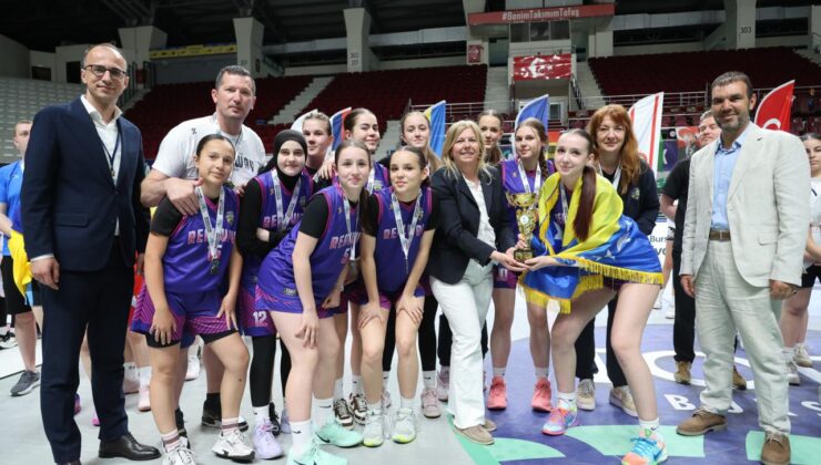 Bursa’da spor şenliklerinde kardeşlik rüzgarı esti