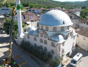 Bursa Büyükşehir Belediyesi Eliyle Camiler Yenileniyor