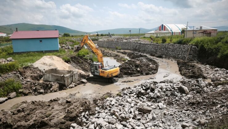 Ardahan Köprülü Beldesi’nde Dere Islahı Çalışması